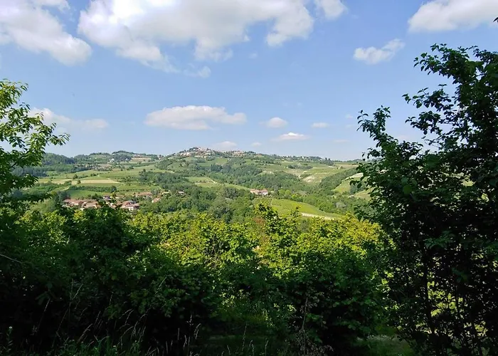 La Volpe Tra Le Vigne Bed & Breakfast 3*